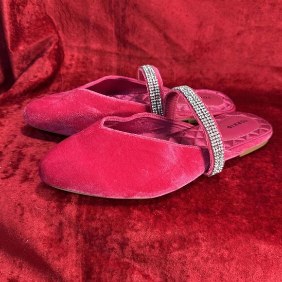 Torrid Pink Velvet with Rhinestone Strap Woman's Size 11WW - Picture 3 of 10